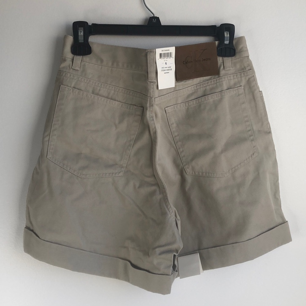 Calvin Klein Vintage High Rise khaki shorts